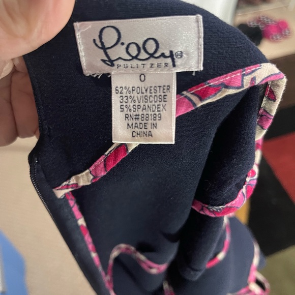 Lilly Pulitzer White Label navy dress.  Size 0. Absolutely beautiful - Picture 8 of 12
